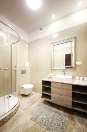 Hostal Penzion A Restaurace Star� Roudn�
