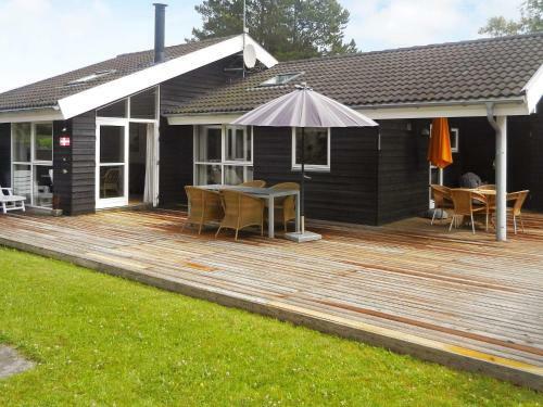 Holiday Home �lb�k Lxi