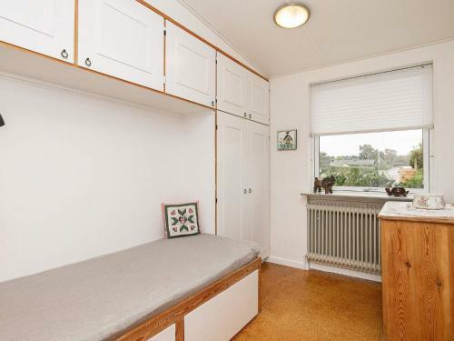 Holiday Home �r�sk�bing V