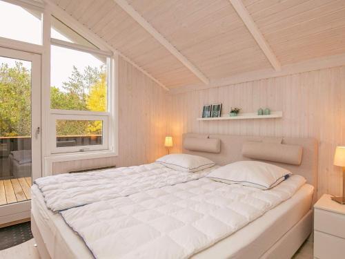 Holiday Home �lb�k Lxvii