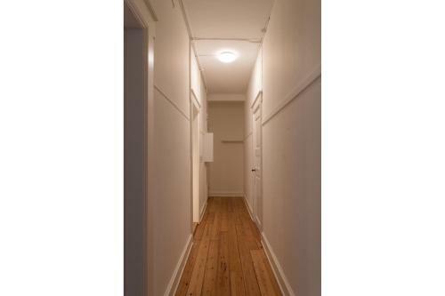 Bright And Spacious Apartment In Downtown �rhus