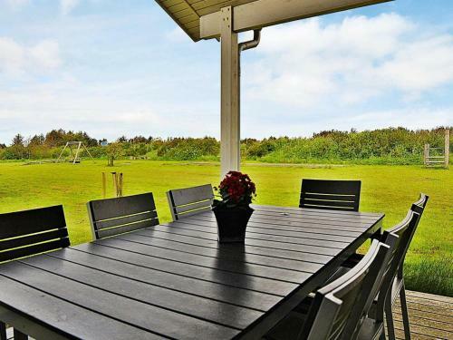 Three-bedroom Holiday Home In Ulfborg 6