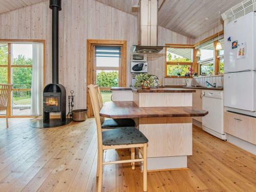 Two-bedroom Holiday Home In Ebeltoft 13