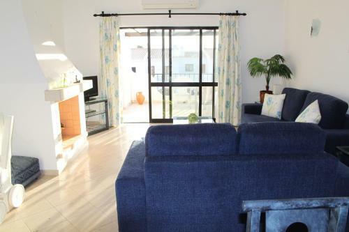Alto Club Apartments