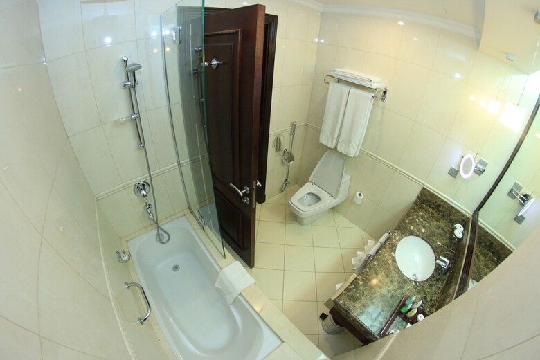 Grand Regal Hotel
