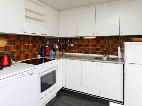 Three-bedroom Holiday Home In Ulfborg 31