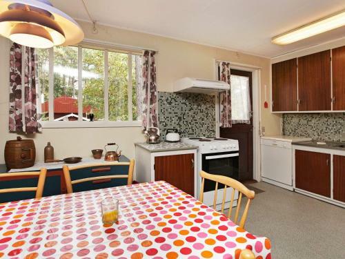 Three-bedroom Holiday Home In G�rlev 7