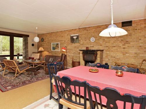 Three-bedroom Holiday Home In G�rlev 7