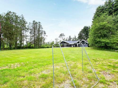 Three-bedroom Holiday Home In H�jslev 8
