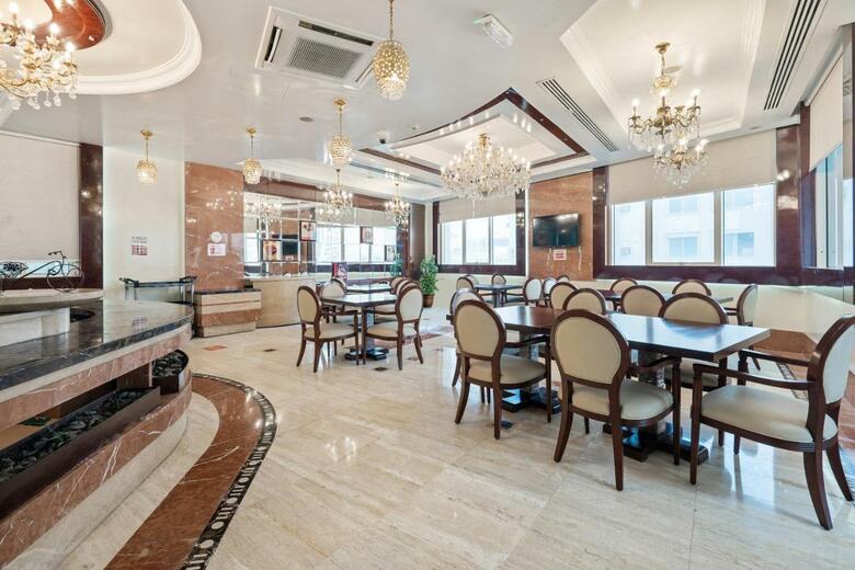 Chairmen Hotel