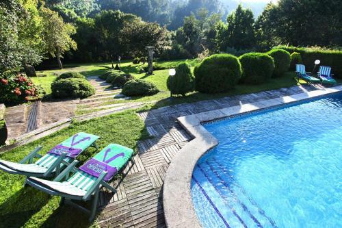 Amil Villa Sleeps 10 Pool Wifi