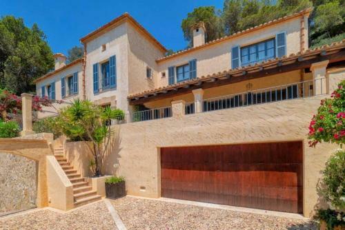 Cala Llamp - Michael � Fabulous Views At Cala Llamp