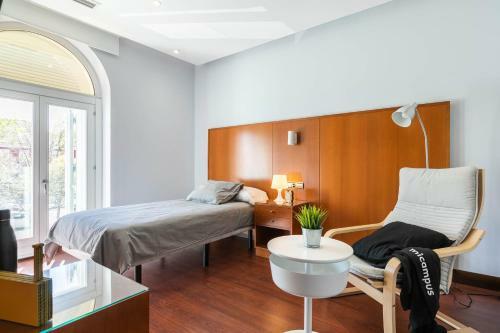 Hostal Residencia Campus Palacio Del Nuncio