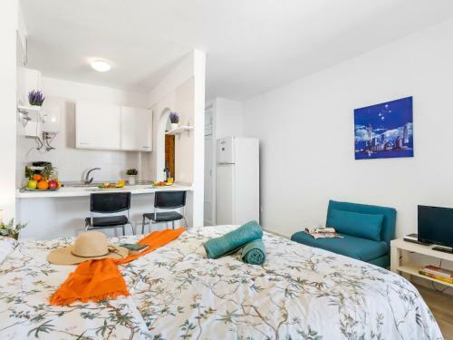 Apartamento 419 Beautiful Summerland Studio, Wi Fi Sat Tv