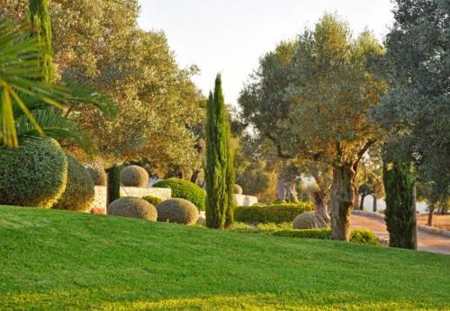 Arta Holiday Home Sleeps 12 With Pool And Wifi