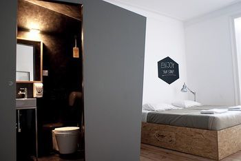 Passport Lisbon Hostel