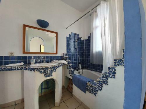Arresting Villa In Benalm�dena With Private Swimming Pool