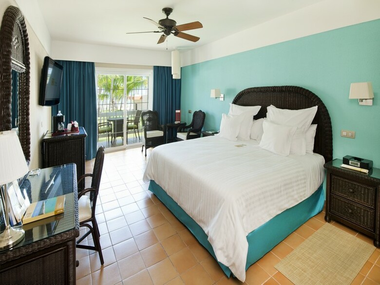 Hotel Barcel� B�varo Beach Adults Only All Inclusive