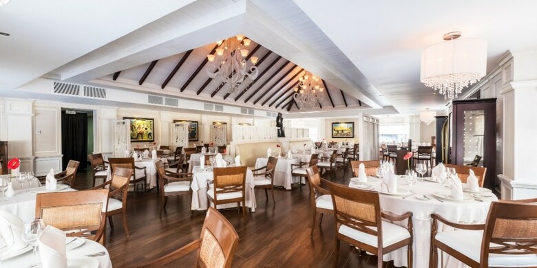Hotel Barcel� B�varo Beach Adults Only All Inclusive