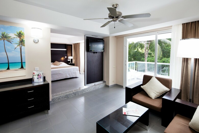 Hotel Riu Naiboa