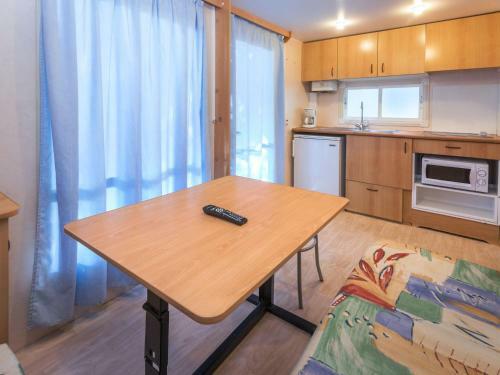 Cozy Chalet With A Terrace, Just 200 M From The Beach