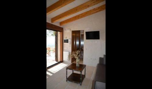 Cabra Del Camp Villa Sleeps 2 With Pool