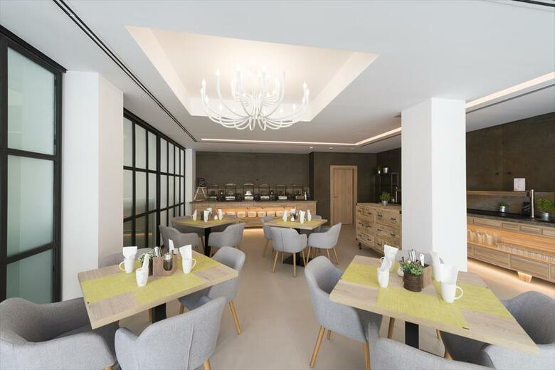 Hotel Kyrat Amarac Suites