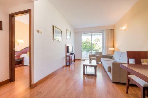 Aparthotel Tropicana