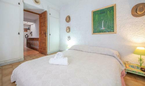 R97 Alorda Park Townhouse