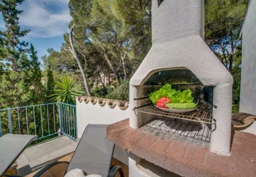 Cala Ratjada Apartment Sleeps 6 With Wifi