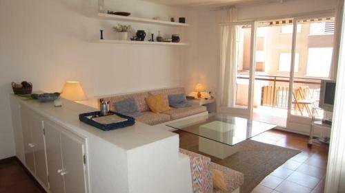 Calella de Palafrugell Apartment Sleeps 4 Pool