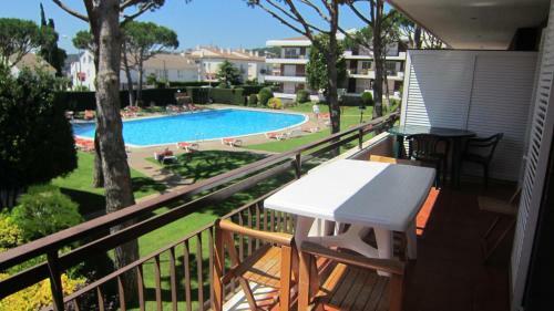 Calella de Palafrugell Apartment Sleeps 4 Pool