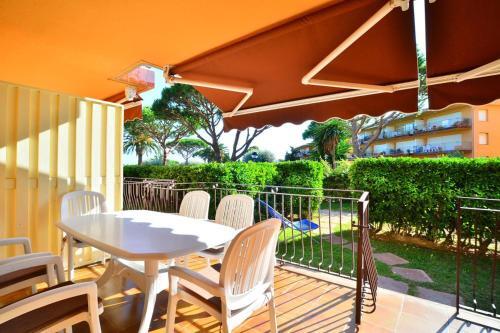 Calella de Palafrugell Apartment Sleeps 4 Pool