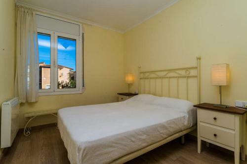 Calella de Palafrugell Apartment Sleeps 6 Pool