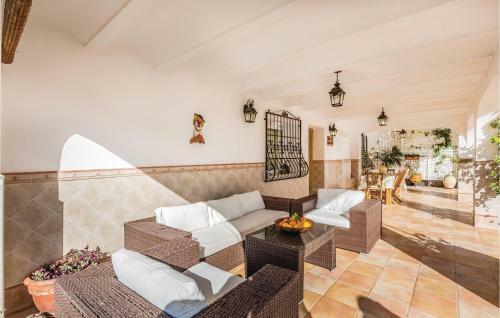Five-bedroom Holiday Home In Callosa D'en Sarria