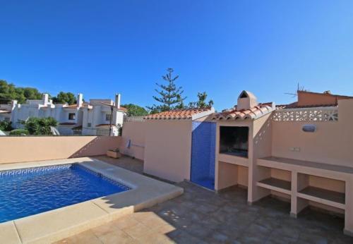 Calpe Villa Sleeps 11 With Pool Air Con And Wifi