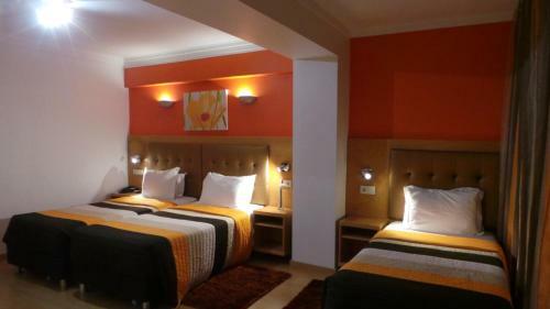 Hostal Dom Jo�o Residencial