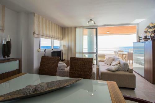 Stunning Frontline Apartment Rubino In Calpe
