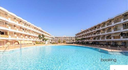 Apartamento Internacional Cambrils, Climatizado Y Con Piscina