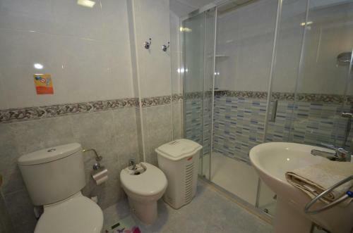 Apartamento Los Pinos I Ref 206