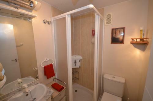 Apartamento 5 Torres Ref 241