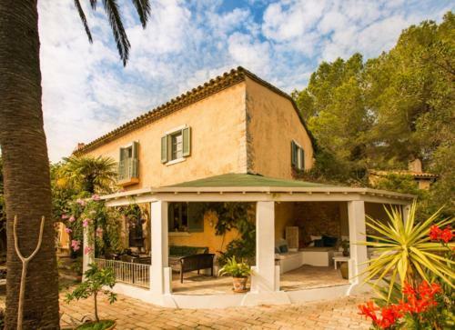 Manor House At Masia Nur Sitges