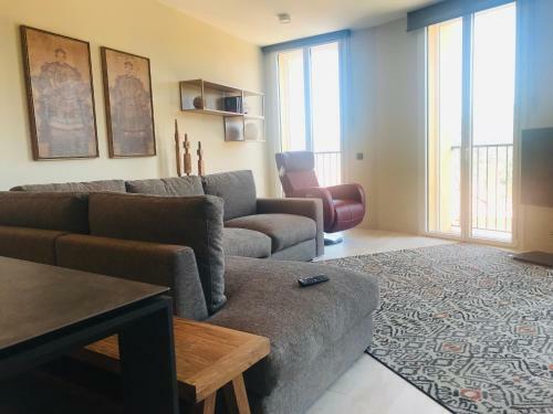 Magi, Apartaments Tur�stics Cardona