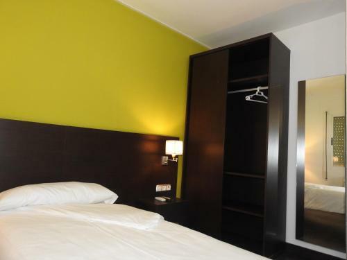 Hostal Meson De Paco