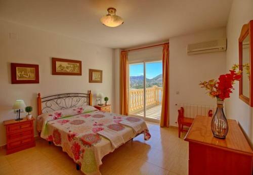 Casas de Torrat Villa Sleeps 9 Pool Air Con Wifi
