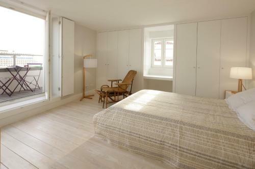 Lisbon Inside Connect - Castelo Apartments