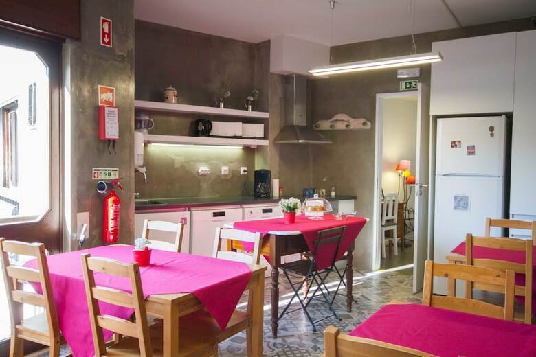 Hostal Sweet Lisbon Guesthouse