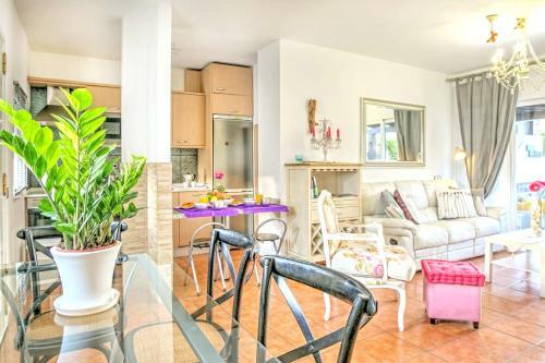 Apartment With 2 Bedrooms In Corralejo With Wifi