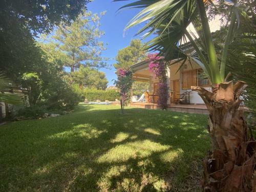 Th64 Villa Creixell For 10 People