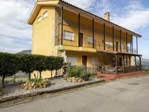 Alluring Holiday Home In Cutiellos With Swimming Pool